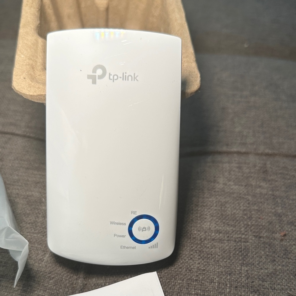 TP-Link White Wireless Access Point